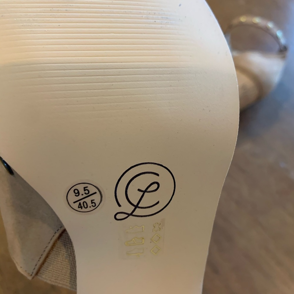 Chinese Laundry Savana Block Heel Shoe - Picture 6 of 8